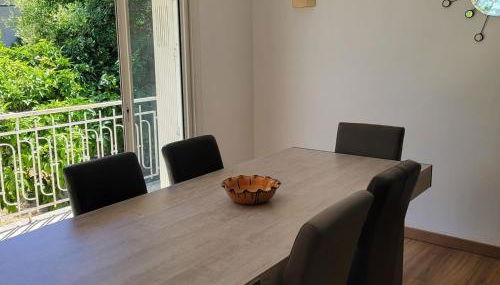 Beautiful house on large wooded grounds of 1600 m2 - Foto 3