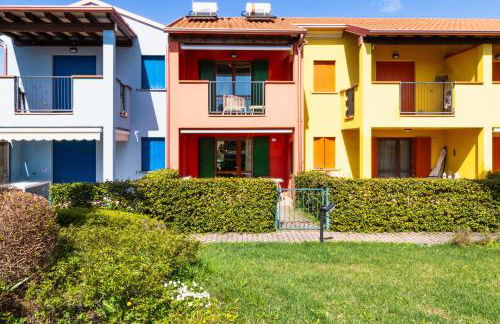 Exclusive Pool Access, 2 floors, Balcony View, Parking - Foto 27