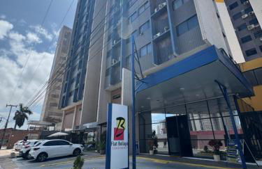 Bellagio Ponta DAreia Flat Economico Beira Mar Ferreira Hospedagens - Foto 2