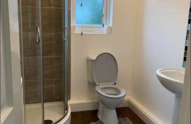 Tides Reach - 3 Bedroom Holiday Home - Llanreath - Pembroke Dock - Photo 10