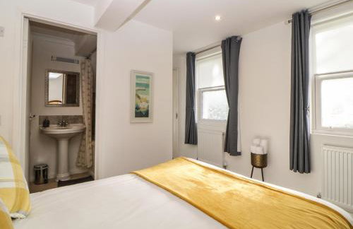 Monterey Mews - Foto 23