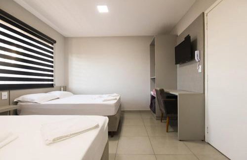 Lou Suítes - Suíte 9 com 2 camas de casal - total confort - Foto 17