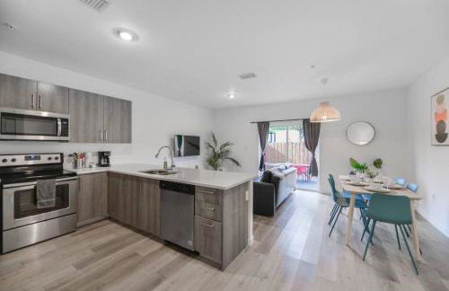 Amazing Townhouse 15 minutes from the Beach - Foto 7