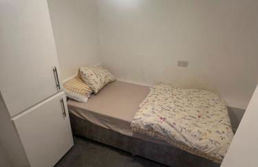 Modern Cozy Apartment in the Heart of Aldershot - Foto 2