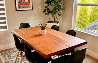 Modern 3BR Retreat with Fun Yard, Mini-Golf, Hot Tub & BBQ Dining Deck - Foto 29