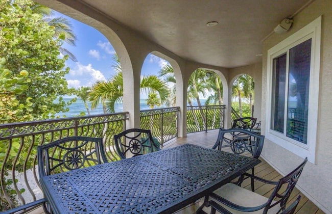 Aloha Baby- 5 Bedroom Luxury Pool Home! 5 Home by RedAwning - Foto 45