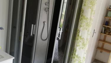 La maisonnette - 5 min Gare - Parking Facile - Netflix - Foto 3, Shower