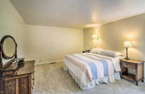 Spacious Family Home on Golf Course Hike and Bike! - Foto 9