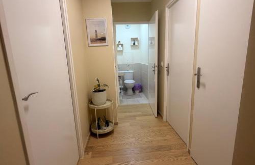 Family's house - Villa proche de la vallée village et Disneyland paris ,2 parkings, air condition - Photo 17
