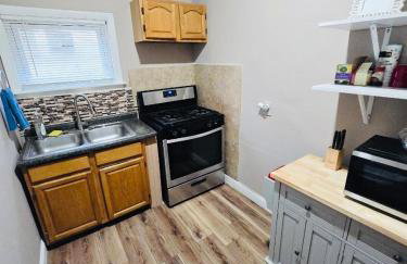 Suites on East Side near Whole Foods, Brown University, Miriam Hospital, MBTA, Downtown, - Foto 45