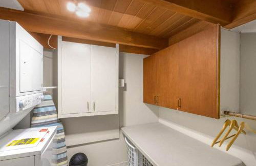 Poulsbo Waterfront Lodge with Game Room Library - Foto 63