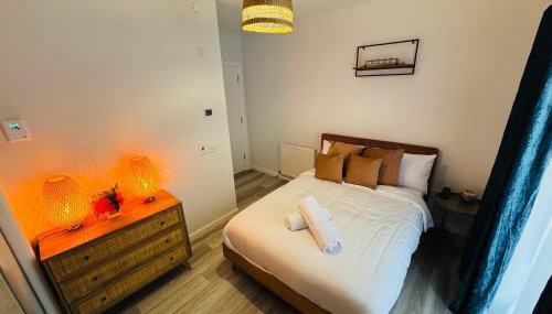 Modern Flat in Glasgow City FREE Parking & Wifi - Foto 5, towels, wardrobe