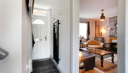 BED AT BOWBRIDGE Spacious house and parking - Foto 4