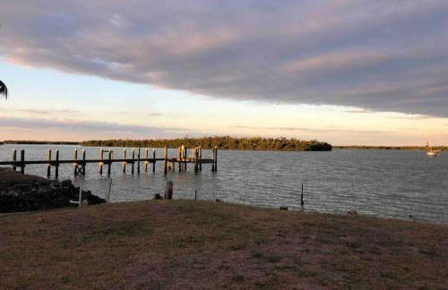 Panoramic Waterfront View - Foto 11