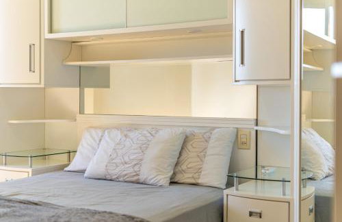 Lagos de Gramado, 2D na Av Borges de Medeiros - Foto 26