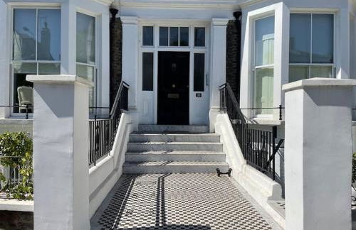 Stylish 3-bedroom flat in Kensington - Foto 2