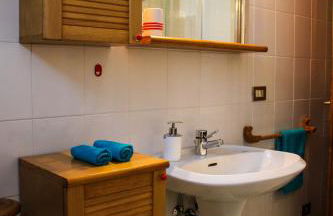 Appartamento Dolomiti - Fronte Piste da Sci - Photo 15