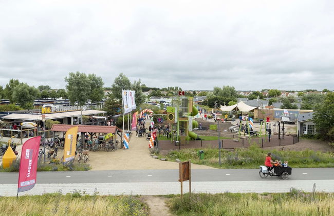 Bungalow in Dunes With Nautical Charm - Photo 12