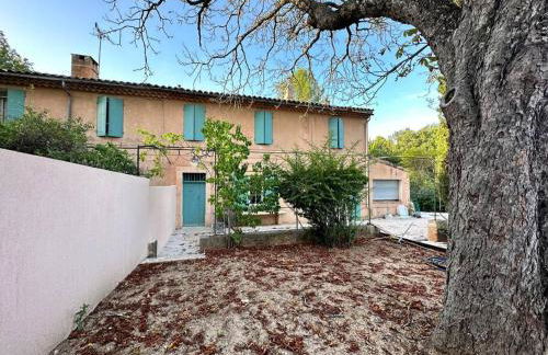 Bastide avec Piscine et Spa, vue Ste Victoire - Foto 43