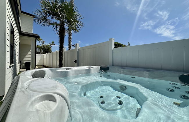 Mediterranean Modern Steps to Beach Dining w Spa - Foto 75