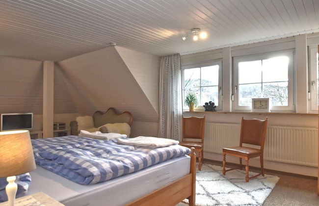 Holiday Home With Garden in Weissenbrunn - Foto 7