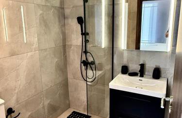 Το ΦΑΡΑΓΓΙ ΤΟΥ ΠΑΡΝΑΣΣΟΥ 4 - Foto 5