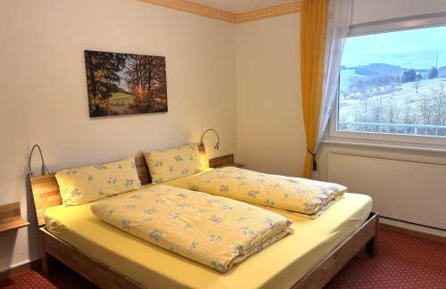 Auwers Haus komplett mit Panoramablick und Kamin - Foto 13