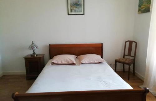 Maison charmante et rustique en Vallée du Cher pour vacances au calme - FR-1-491-394 - Foto 8