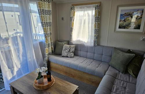 Modern Caravan - Park Dean-Camber Sands - sleeps 6- ENTERTAINMENT PASSES NOT INCLUDED - Foto 17