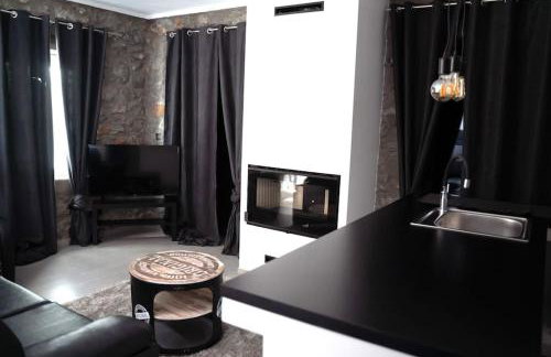 Triantos Guesthome Suite - Photo 48