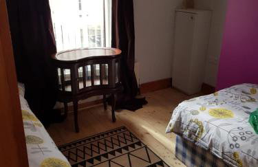 Derry City center townhouse - Photo 18