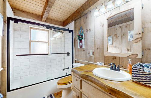 Treehouse Retreat - Foto 13