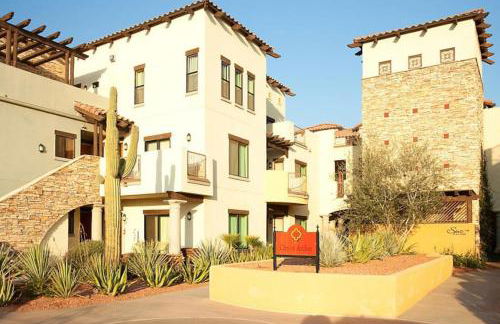 Beautiful Studio Apt in a great resort setting with fountains, courtyards, and pool with bar - Foto 72