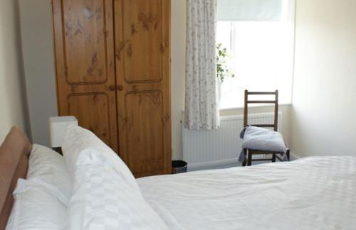 Shore Cottage - Photo 4