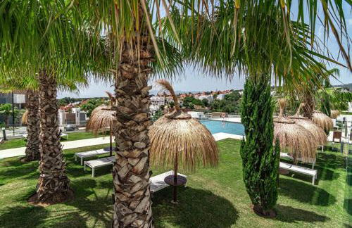 CAH - Large terrace indoor pool and gym - Photo 55