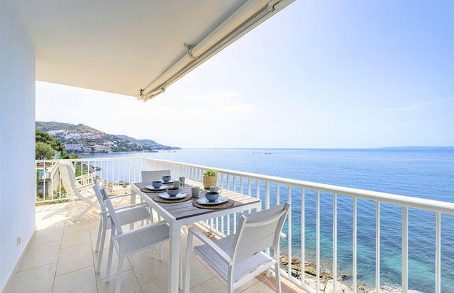 Apartment in Roses Near Canyelles Beach - Photo 14