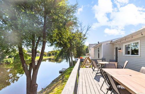 The Waterfront-Game Room!Movie Theatre!Bunk Room! - Foto 138