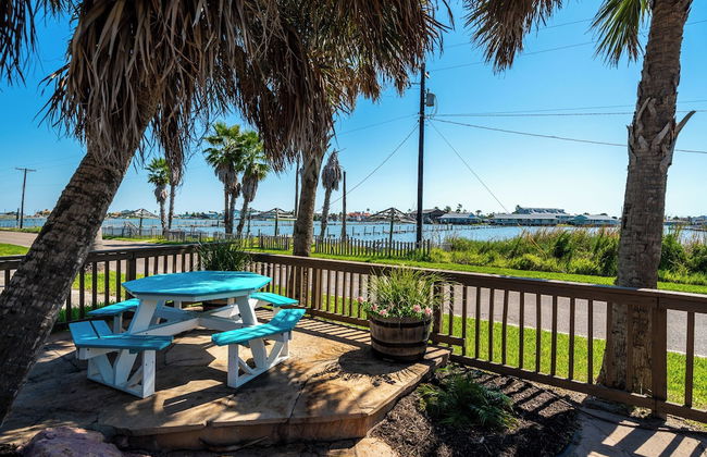 Little Bay Club - Foto 32