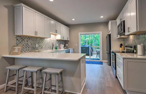 Fire Pit and Dock Waterfront Lake Sinclair Getaway! - Foto 4