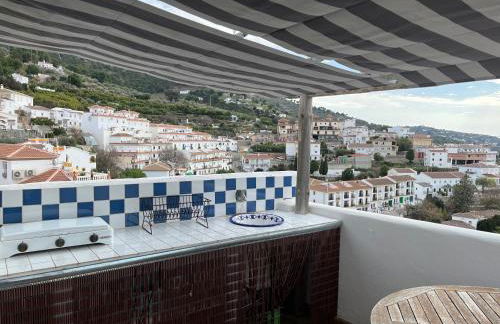 Beautifully renovated village house with spectacular views - Foto 16