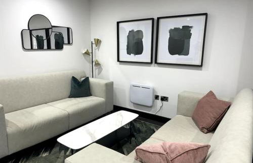 Luxury Oaks Suite, Free private parking, 2 Bed 2 Bathroom Apartment, Central Solihull - Foto 22