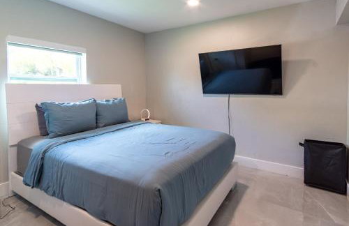 Hollywood Paradise Luxury 4BR 3BA Home and Outdoor Fun with Heated Pool - Foto 23