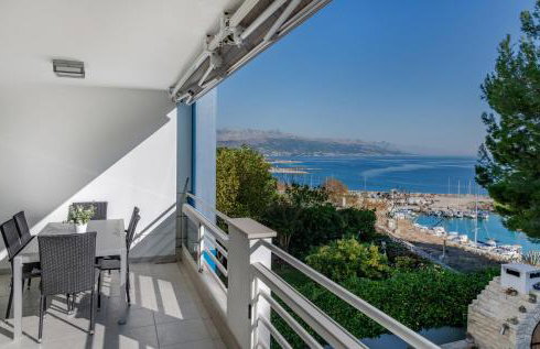 Hermosa Luxury Apartment - Photo 10