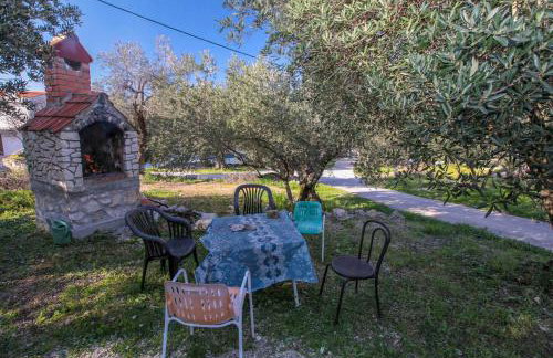 Robinson Dora - Foto 11