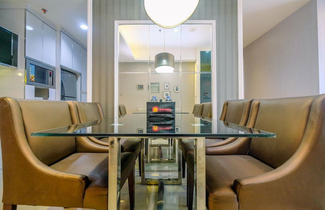 Luxury and Premium 2BR Apartment at Casa Grande Residence - Photo 11