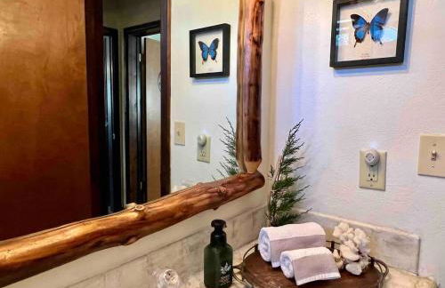 ADELAIDE HILL IN PINE MOUNTAIN CLUB BREATHTAKING VIEWS 3Bd 3Bth SPA TUB - Foto 13