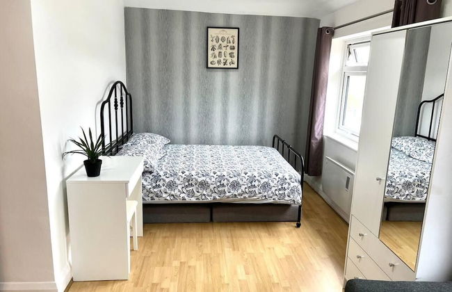 Lovely 2-bed Tree-hole in Northolt Southharrow - Foto 4