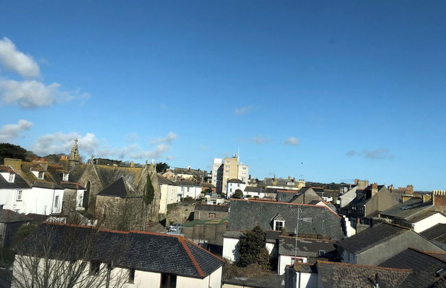 Stunning Town Centre Penthouse w Sea Views - Foto 22