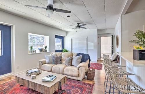 Renovated Dtwn Retreat Less Than 1 Mi to Plaza Park! - Foto 6