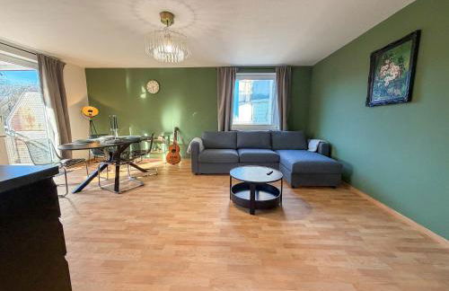 Executive Stadtwald Apartment - S-Bahn Direct - 12min Messe Essen - Barrier-Free - Foto 7